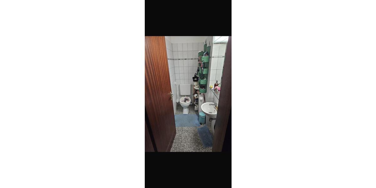 Etagenwohnung Oberhausen Biefang - 4 Zimmer, 103 m&sup2;, 1.050&euro; | Angebot:26248879