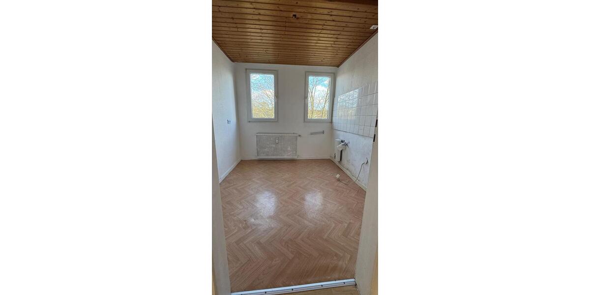 Dachgeschoßwohnung Bochum Eppendorf - 3 Zimmer, 75 m&sup2;, 690&euro; | Angebot:25874616