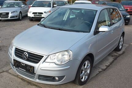 VW Polo 71.500 km 5.980 &euro; Oberhausen 46145