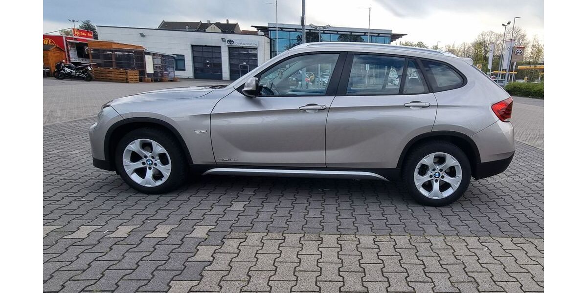 BMW X1 215.000 km 5.800 &euro; Bochum 44807