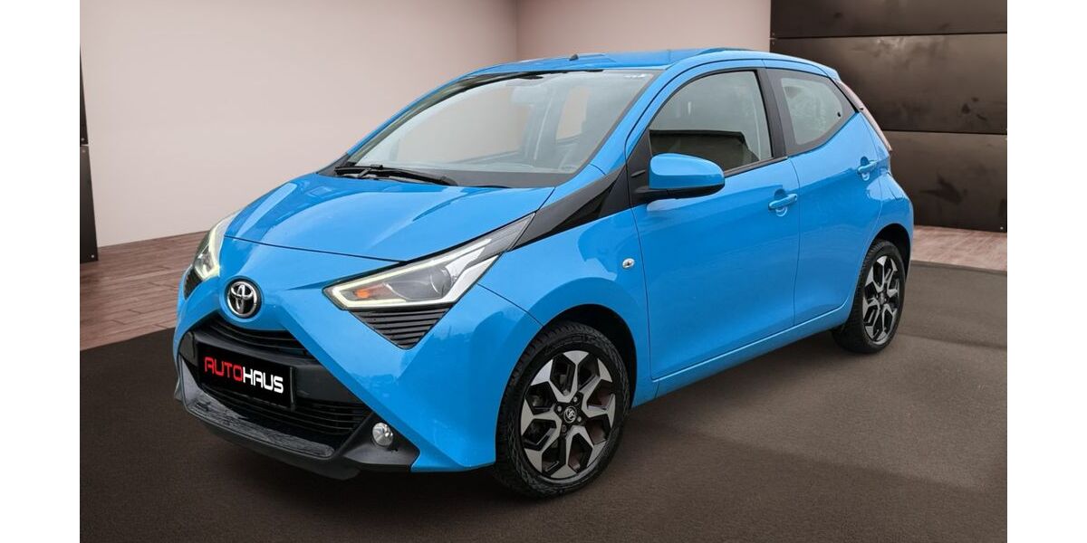 Toyota Aygo (X) 65.000 km 8.800 &euro; Datteln 45711