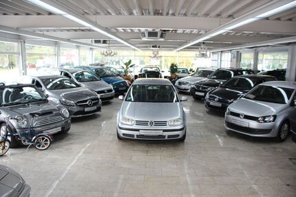 VW Golf 50.000 km 5.490 &euro; Essen 45356