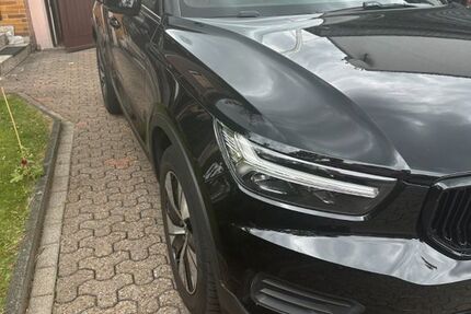 Volvo XC40 125.000 km 18.999 &euro; Oberhausen 46049