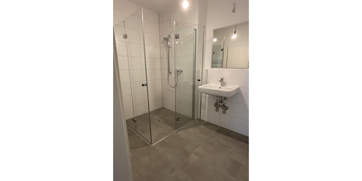 Etagenwohnung Essen Südviertel - 3 Zimmer, 81 m&sup2;, 1.019&euro; | Angebot:26297022