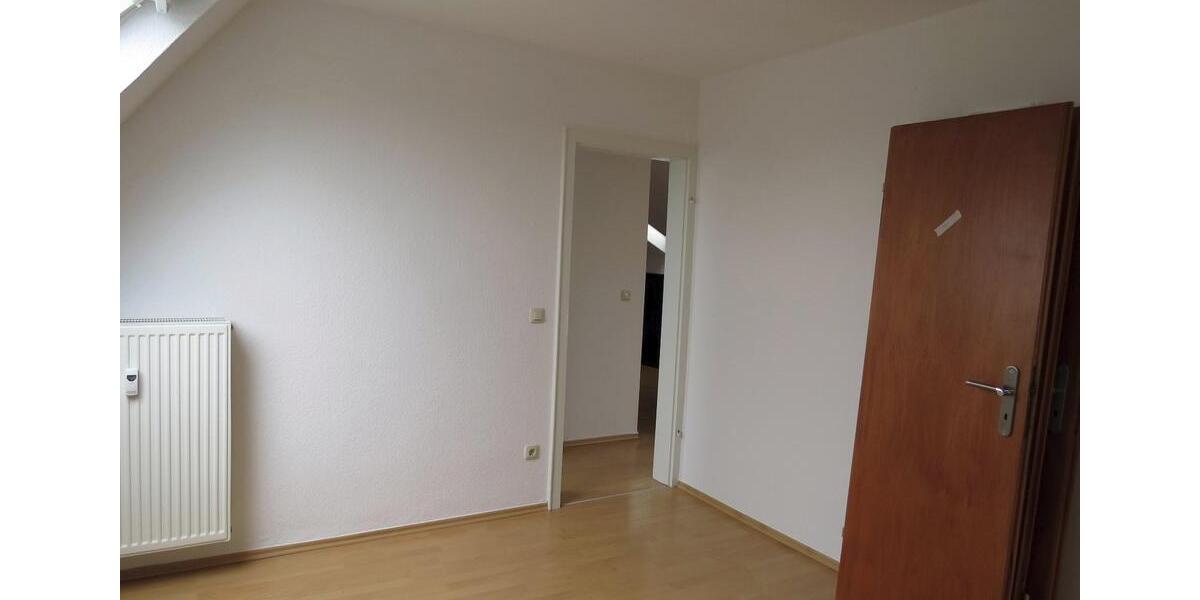 Etagenwohnung Voerde (Niederrhein) - 3 Zimmer, 80 m&sup2;, 700&euro; | Angebot:25129055