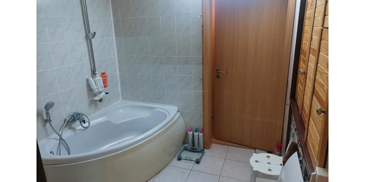 Erdgeschoßwohnung Dorsten Altstadt - 4 Zimmer, 91 m&sup2;, 157.000&euro; | Angebot:27113387