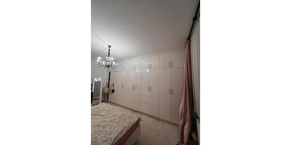 Etagenwohnung Duisburg Hamborn - 3.5 Zimmer, 83 m&sup2;, 125.000&euro; | Angebot:26779108