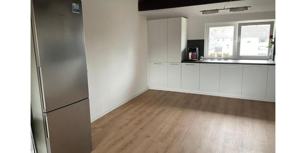 Dachgeschoßwohnung Herne - 2.5 Zimmer, 140 m&sup2;, 950&euro; | Angebot:25179786