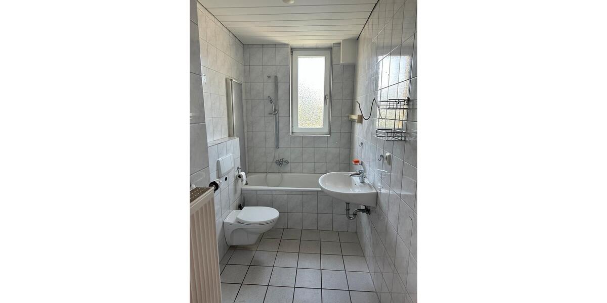 Etagenwohnung Gelsenkirchen Gelsenkirchen-West - 3.5 Zimmer, 88 m&sup2;, 598&euro; | Angebot:26256315