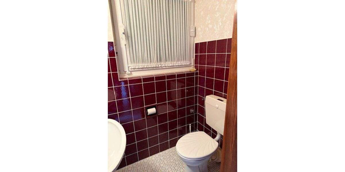 Mehrfamilienhaus, Wohnhaus Essen Burgaltendorf - 5 Zimmer, 156 m&sup2;, 590.000&euro; | Angebot:25683402