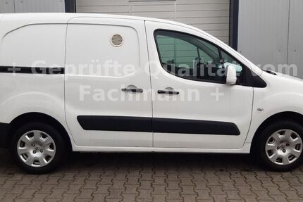 Peugeot Partner 58.453 km 8.250 &euro; Dorsten 46282