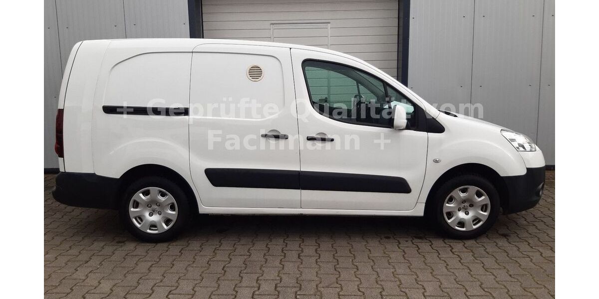 Peugeot Partner 58.453 km 8.250 &euro; Dorsten 46282