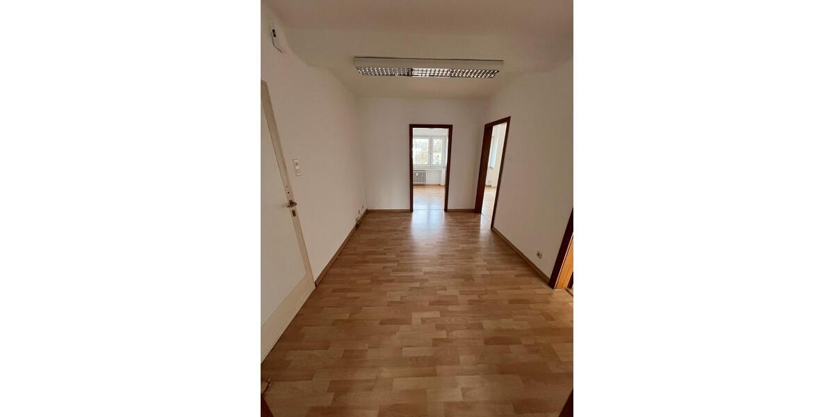 Gewerbeobjekt Duisburg Laar - 1.044&euro; | Angebot:25894500