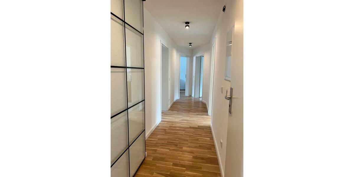 Etagenwohnung Essen Huttrop - 3 Zimmer, 85 m&sup2;, 1.450&euro; | Angebot:25987284