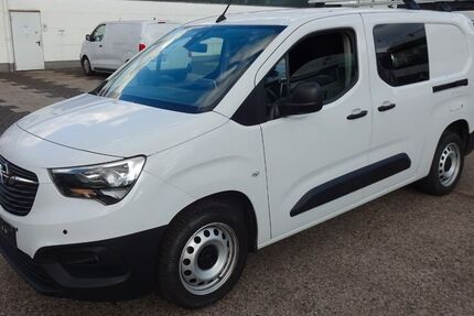 Opel Combo 135.902 km 14.161 &euro; Essen 45307