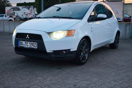 Mitsubishi Colt 129.000 km 3.399 &euro; Duisburg 47198