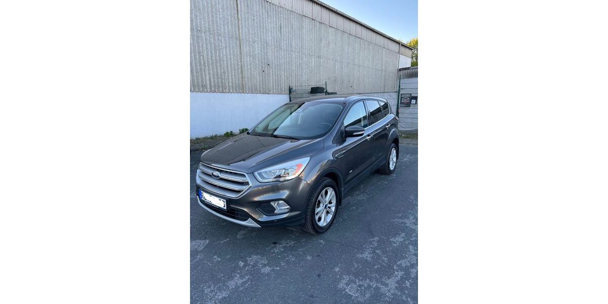 Ford Kuga 67.430 km 17.200 &euro; Datteln 45711