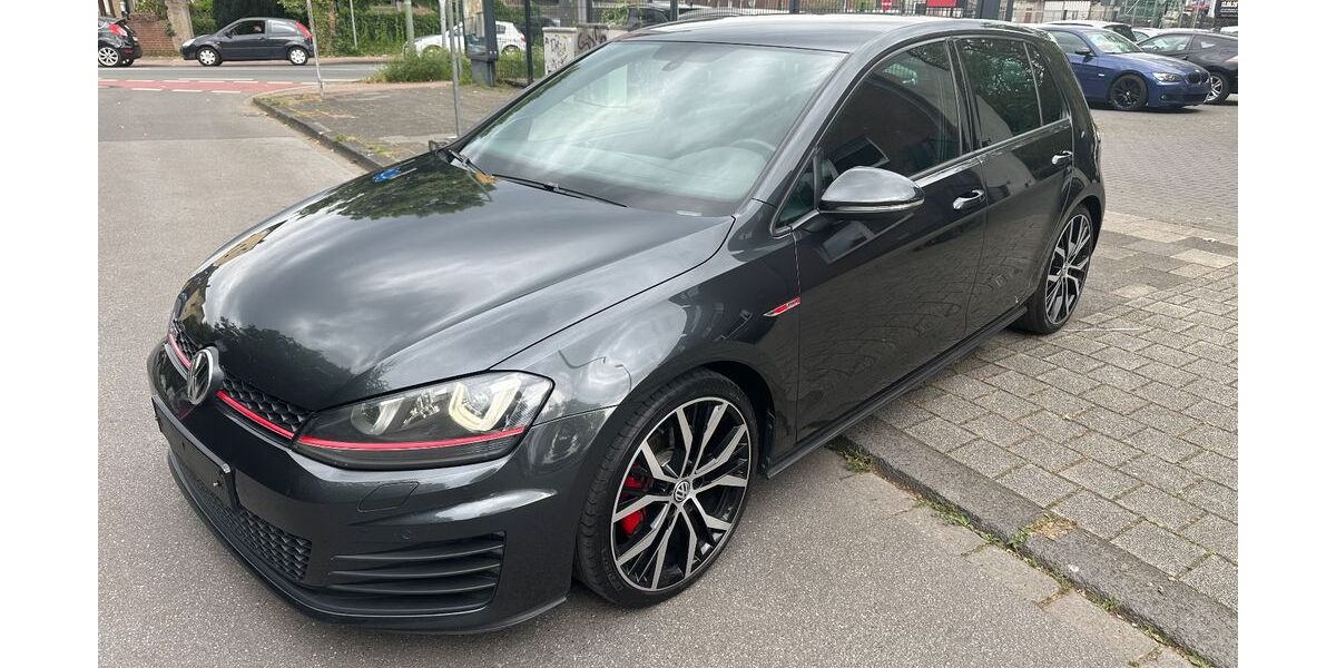 VW Golf 150.000 km 13.980 &euro; Duisburg 47226