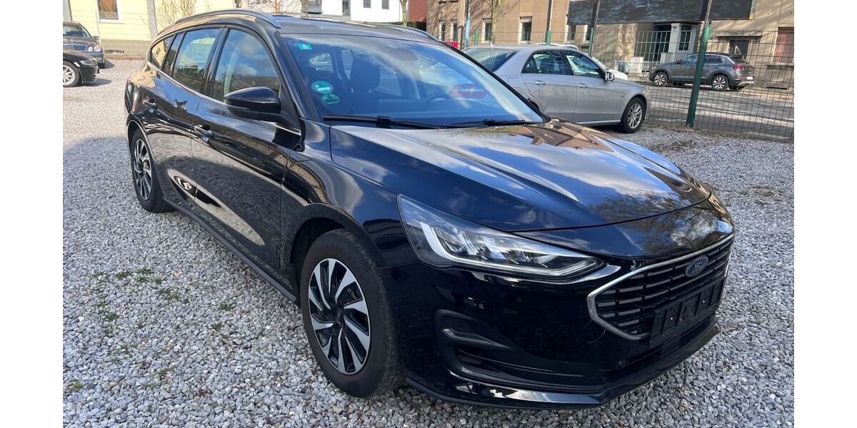 Ford Focus 68.000 km 15.980 &euro; Recklinghausen 45657