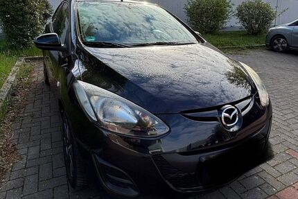 Mazda 2 63.050 km 8.600 &euro; Recklinghausen 45659