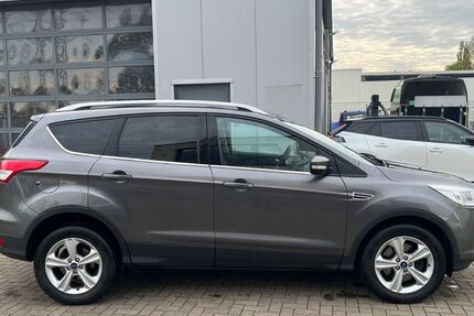 Ford Kuga 179.978 km 7.999 &euro; Voerde 46562