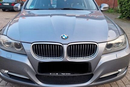 BMW 320 268.000 km 3.590 &euro; Duisburg 47053