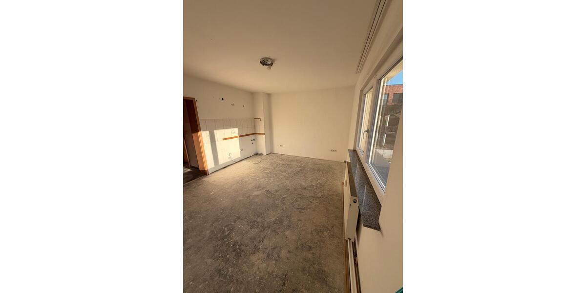 Etagenwohnung Duisburg Mittelmeiderich - 1 Zimmer, 40 m&sup2;, 610&euro; | Angebot:25994205