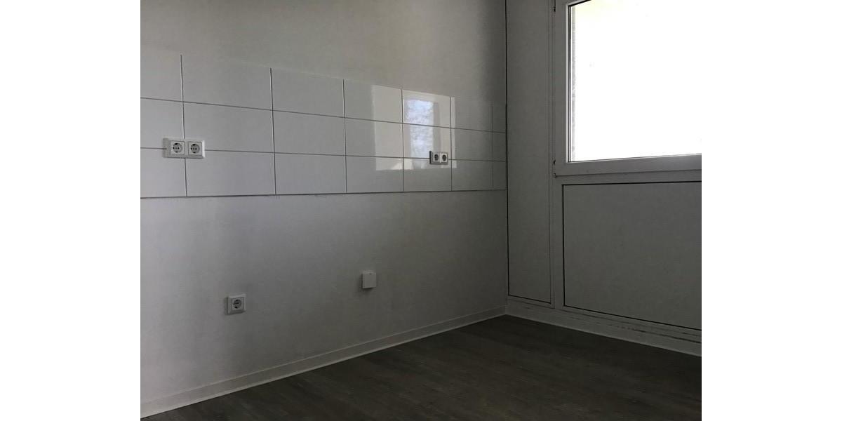 Erdgeschoßwohnung Essen Stadtbezirk VII - 3 Zimmer, 71 m&sup2;, 562&euro; | Angebot:26064885