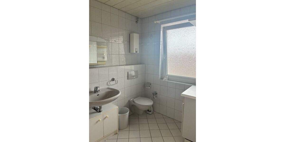 Etagenwohnung Gelsenkirchen Hassel - 2 Zimmer, 68 m&sup2;, 544&euro; | Angebot:25938398