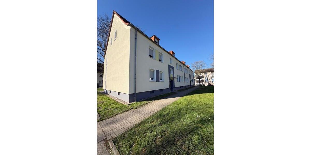 Dachgeschoßwohnung Essen Stadtbezirk VI - 2 Zimmer, 40 m&sup2;, 475&euro; | Angebot:26275189