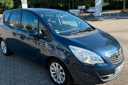 Opel Meriva 102.000 km 5.490 &euro; Essen 45127