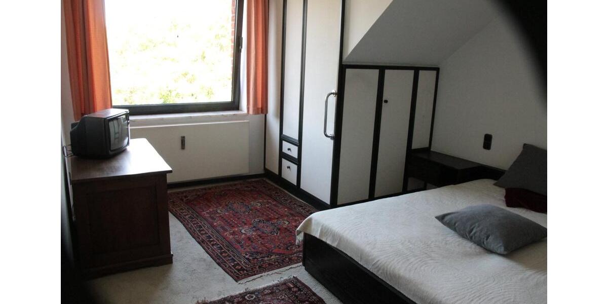 Einfamilienhaus Oberhausen - 2 Zimmer, 180 m&sup2;, 345.000&euro; | Angebot:25257357