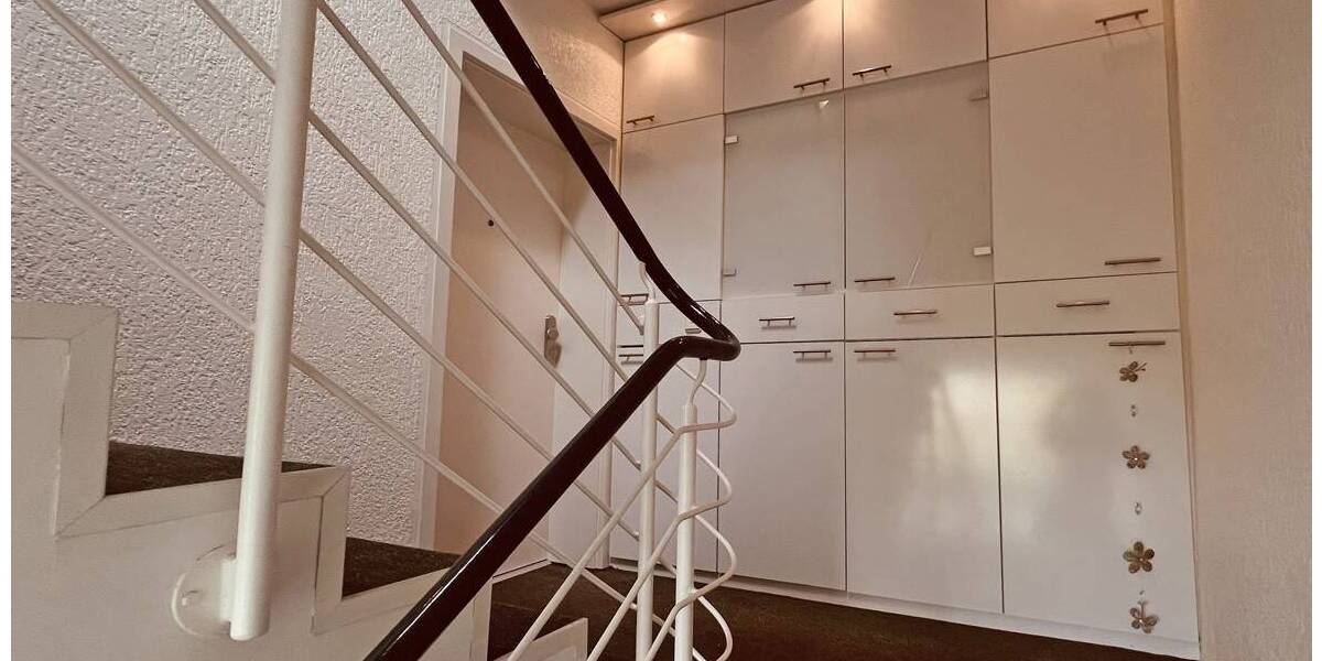 Etagenwohnung Essen Steele - 3 Zimmer, 80 m&sup2;, 760&euro; | Angebot:26305936