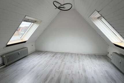 Wohnung Essen Stadtkern - 4 Zimmer, 120 m&sup2;, 899&euro; | Angebot:27313734
