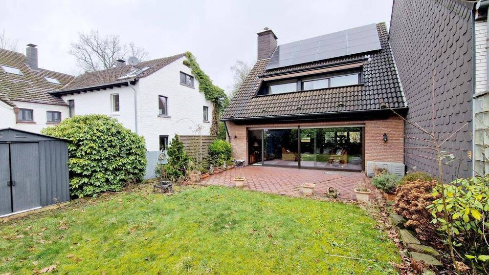 Einfamilienhaus Mülheim Holthausen - 5 Zimmer, 216 m&sup2;, 519.000&euro; | Angebot:26038287