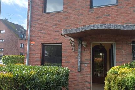 Haus Duisburg Hochheide - 4 Zimmer, 120 m&sup2;, 380.000&euro; | Angebot:26135778