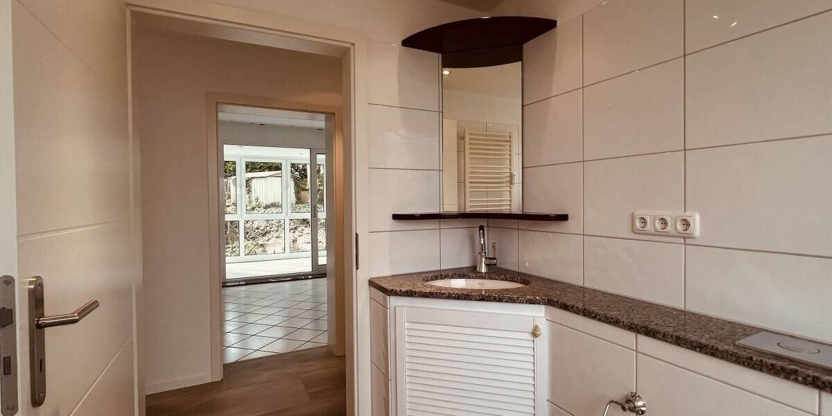 Etagenwohnung Essen Steele - 3 Zimmer, 80 m&sup2;, 760&euro; | Angebot:26305936