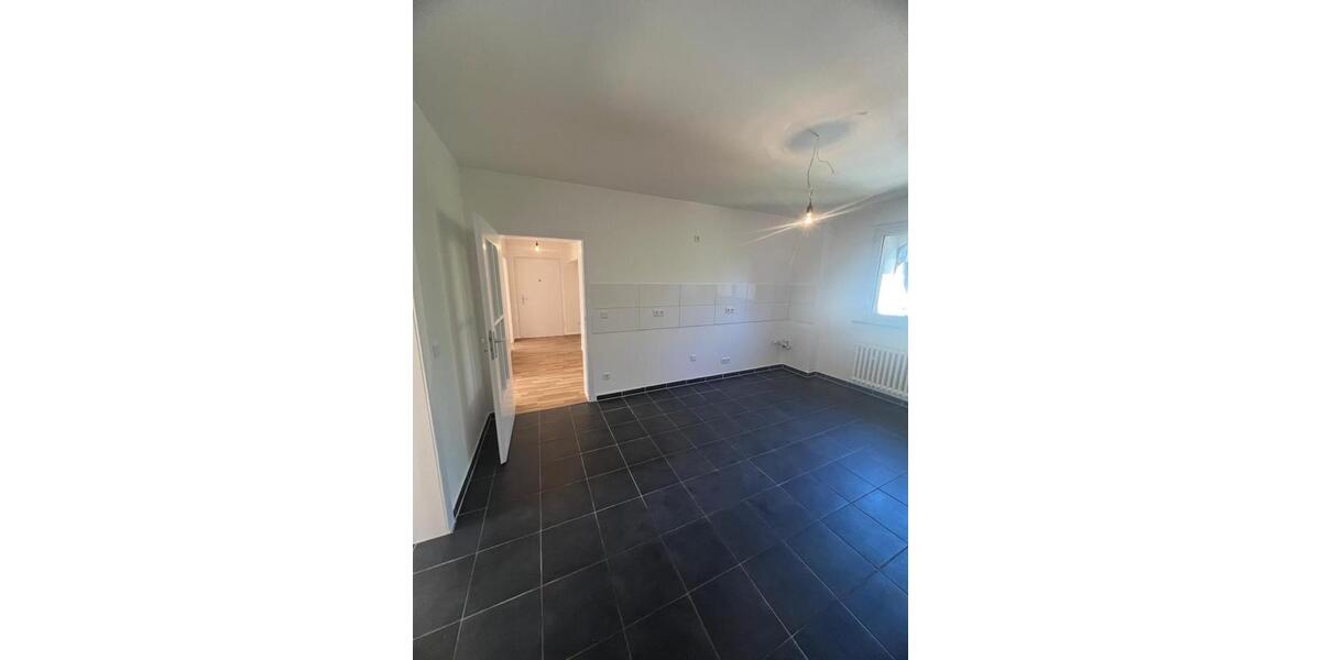 Etagenwohnung Gelsenkirchen Gelsenkirchen-Mitte - 3 Zimmer, 78 m&sup2;, 550&euro; | Angebot:26290025