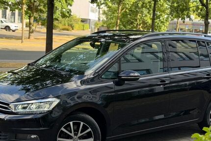 VW Touran 119.990 km 13.490 &euro; Velen 46342