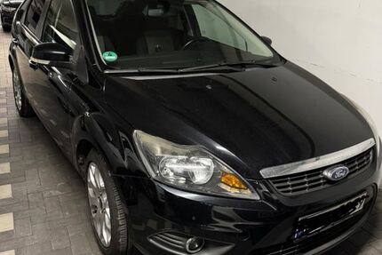 Ford Focus 100.500 km 3.200 &euro; Recklinghausen 45657