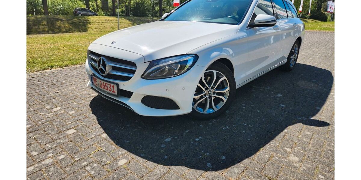 Mercedes-Benz C 220 266.165 km 9.459 &euro; Dorsten 46286
