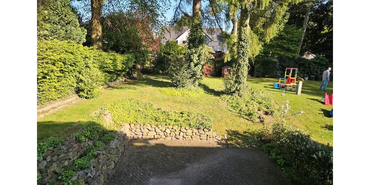 Reihenhaus Recklinghausen - 6 Zimmer, 195 m&sup2;, 3.040&euro; | Angebot:26295241