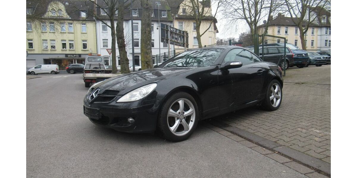Mercedes-Benz SLK 200 250.000 km 7.490 &euro; Gelsenkirchen 45889