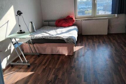 Wohnung Bochum Bochum-Mitte - 4 Zimmer, 50 m&sup2;, 550&euro; | Angebot:26285685