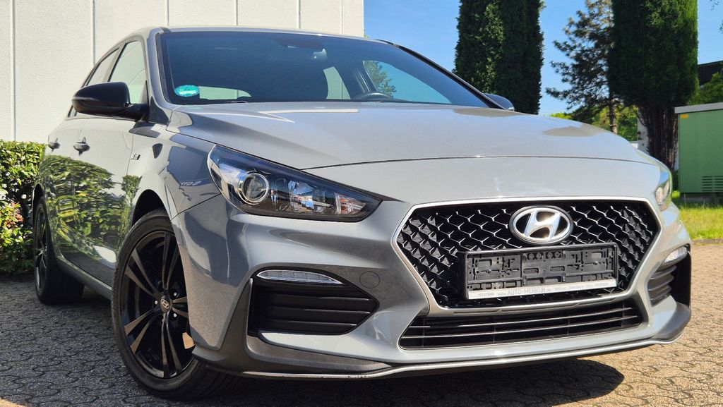 Hyundai i30 78.000 km 13.900 &euro; Essen 45356