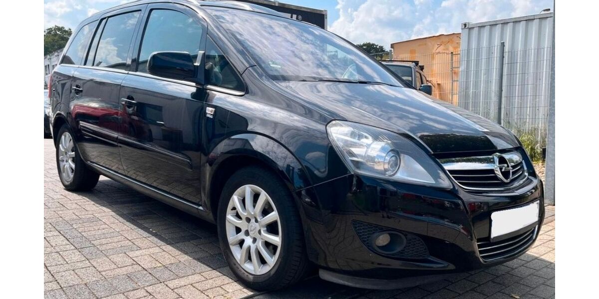 Opel Zafira 115.000 km 7.500 &euro; Duisburg 47259