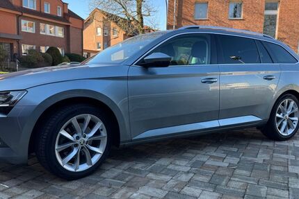 Skoda Superb 95.000 km 19.500 &euro; Suderwich 45665