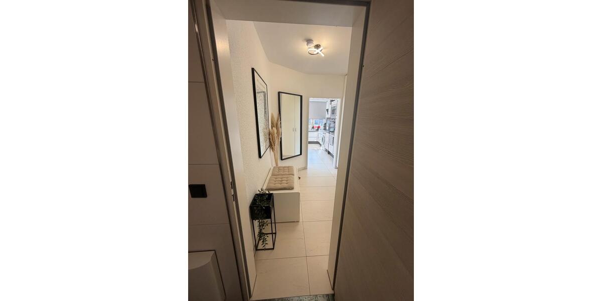 Etagenwohnung Bochum - 2 Zimmer, 60 m&sup2;, 1.288&euro; | Angebot:26253437