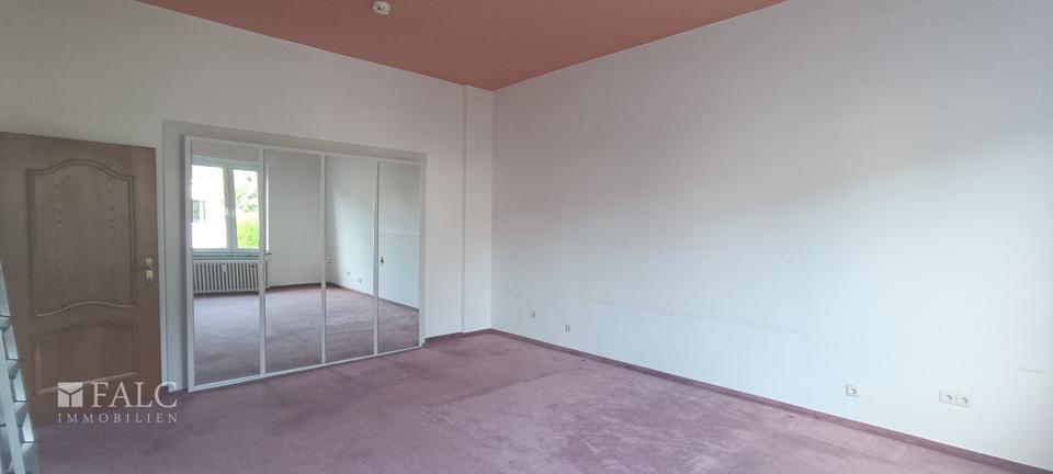 Etagenwohnung Essen Stadtbezirk VI - 3.5 Zimmer, 125 m&sup2;, 1.000&euro; | Angebot:23064060