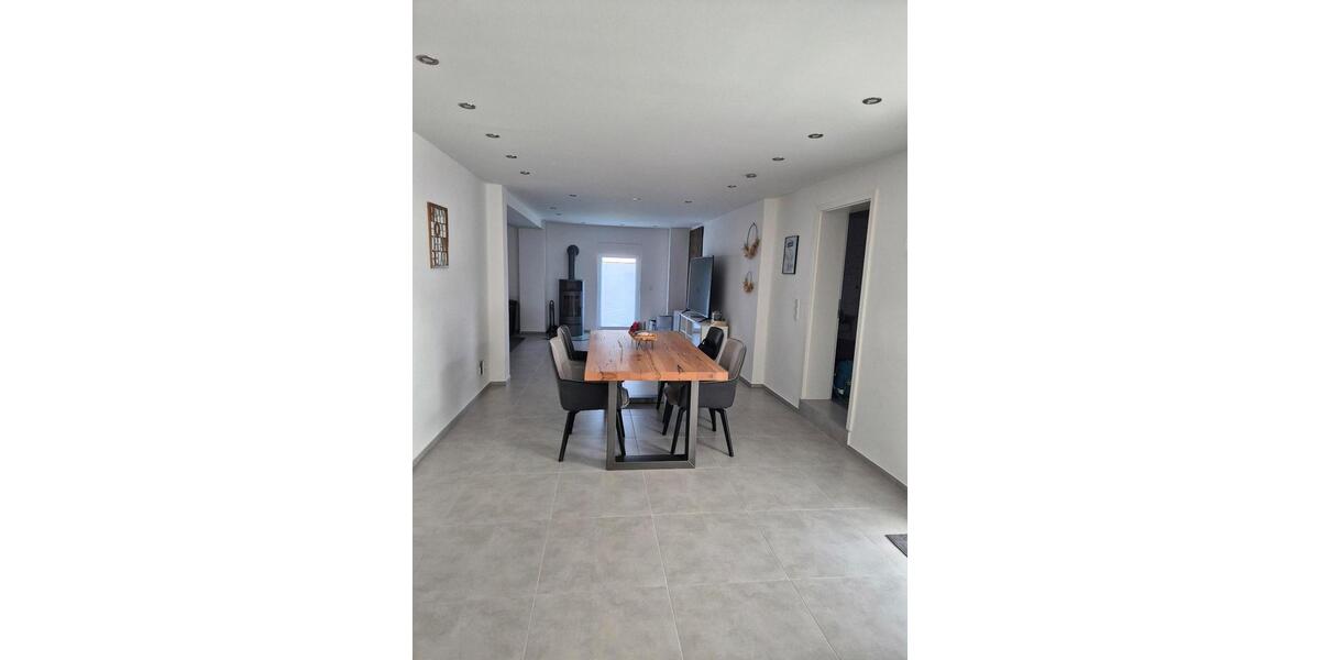 Einfamilienhaus Marl - 7 Zimmer, 270 m&sup2;, 547.000&euro; | Angebot:26268740